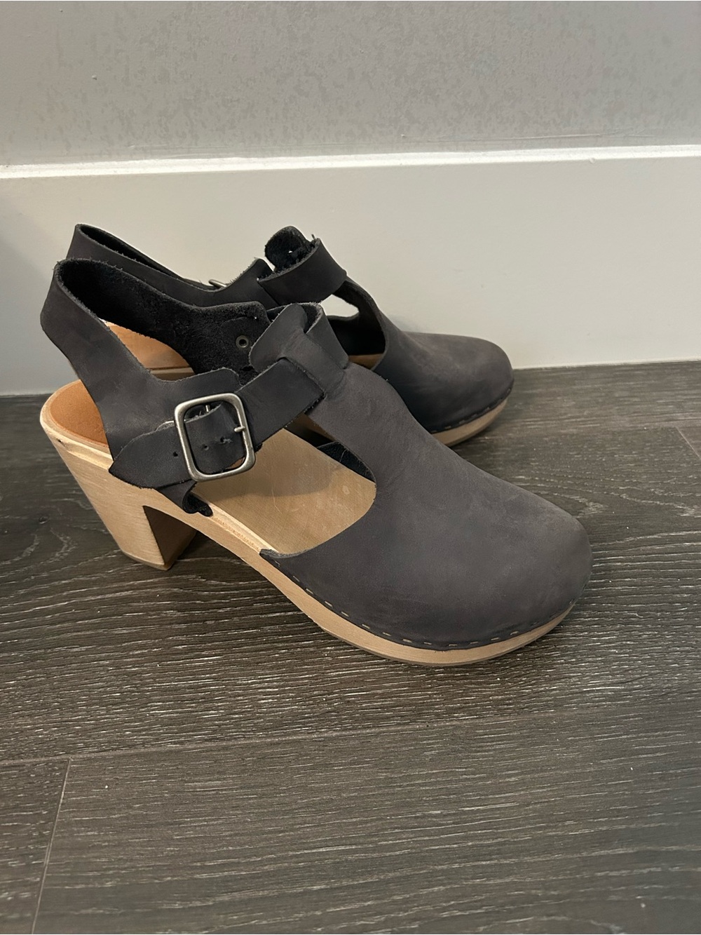 Women’s Navy T-Strap Mary Jane Clog Heels